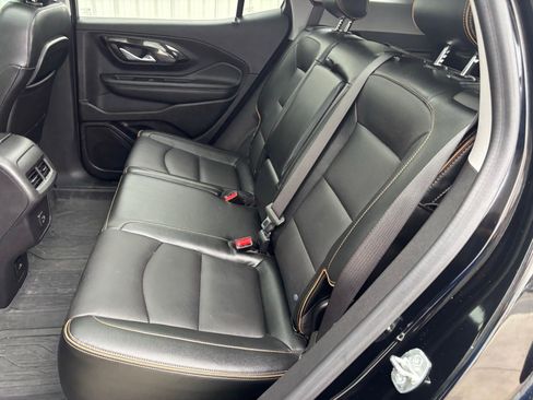 Used 2024 GMC Terrain AT4 w/ Infotainment Package II image 30