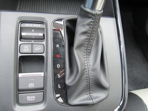 Used 2024 Honda CR-V EX image 14