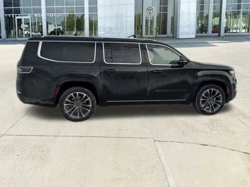 Used 2023 Jeep Grand Wagoneer L Series III w/ Rear Seat Video Group 1 image 37