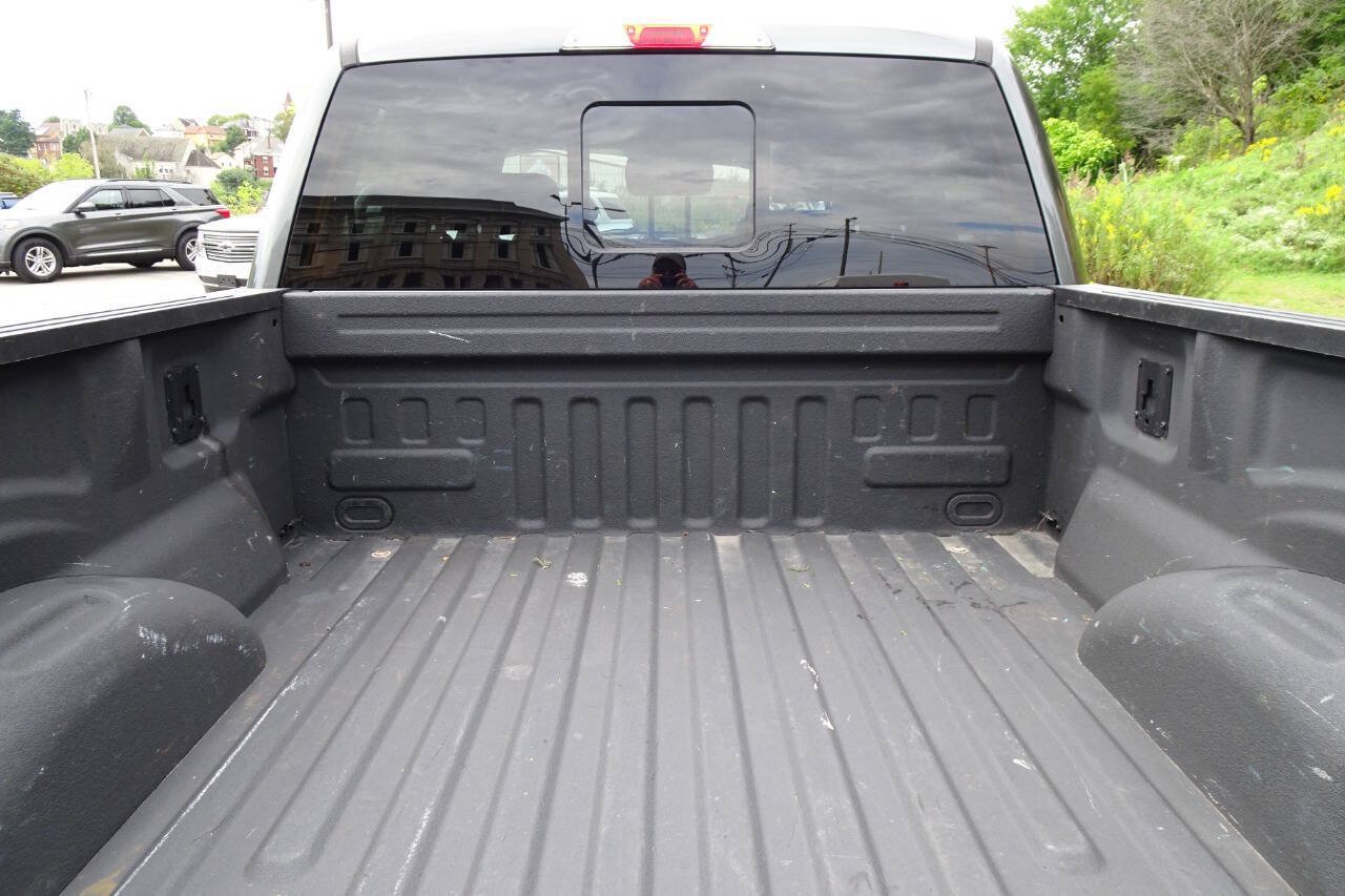 Used 2016 Ford F150 Lariat w/ Equipment Group 501A Mid AWD/4WD image 9