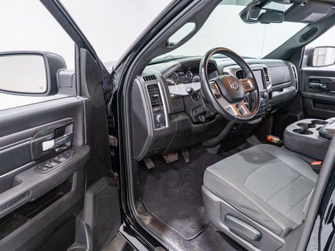 Used 2022 RAM 1500 Warlock AWD/4WD image 12