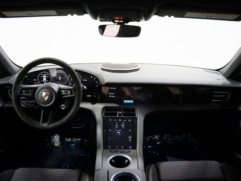 Certified 2025 Porsche Taycan image 19