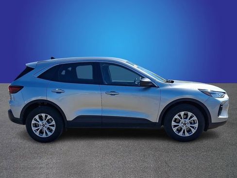 Used 2023 Ford Escape Active AWD/4WD image 3