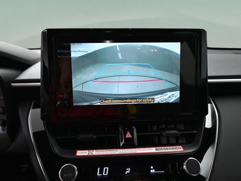Used 2024 Toyota Corolla Cross AWD Hybrid image 32