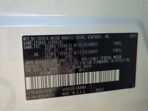 Certified 2025 Toyota RAV4 XLE image 28