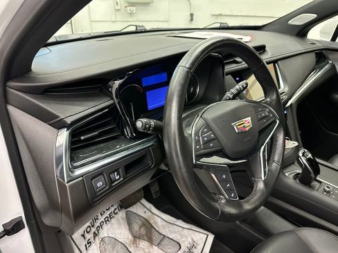 Used 2021 Cadillac XT5 Premium Luxury AWD/4WD image 21