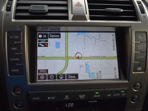 Used 2014 Lexus GX 460 image 17