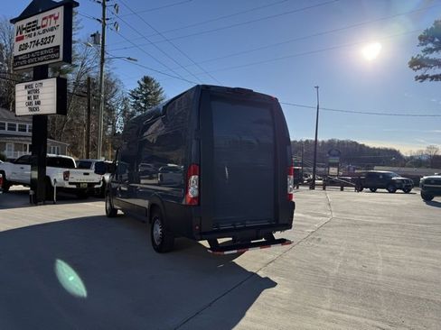 Used 2024 RAM ProMaster 3500 image 7