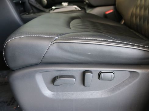 Certified 2024 INFINITI QX80 Sensory image 15