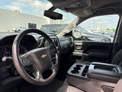 Used 2017 Chevrolet Silverado 1500 LT w/ All Star Edition AWD/4WD image 12