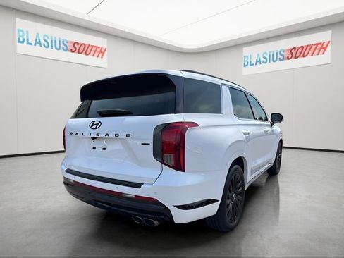 Used 2025 Hyundai Palisade Calligraphy AWD/4WD image 3