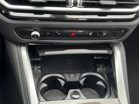 Used 2023 BMW i4 eDrive40 w/ M Sport Package RWD image 19