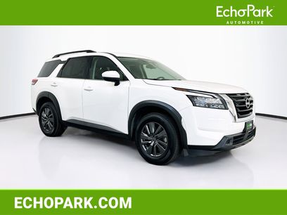 Used 2025 Nissan Pathfinder SV