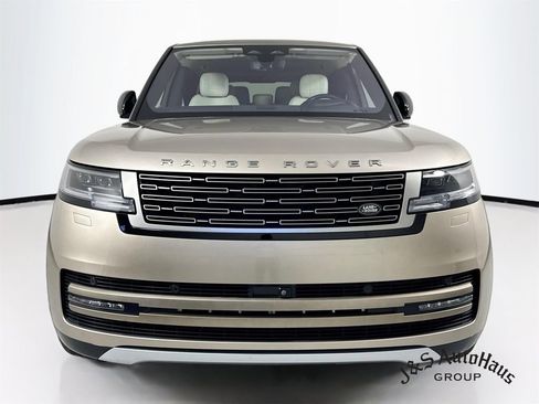 Used 2022 Land Rover Range Rover Long Wheelbase SE AWD/4WD image 2