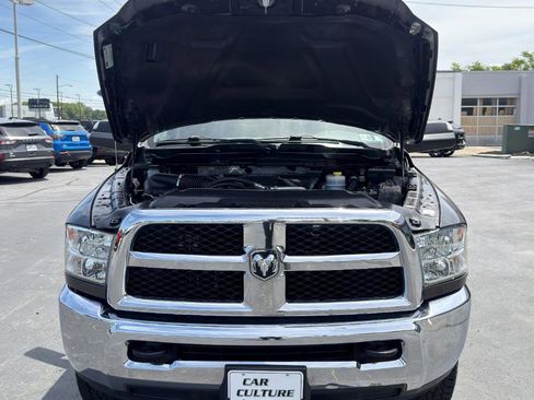 Used 2018 RAM 2500 Tradesman w/ Chrome Appearance Group AWD/4WD image 64