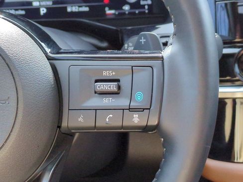 Certified 2025 Nissan Pathfinder Platinum AWD/4WD image 21