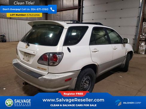 Used 2002 Lexus RX 300 4WD w/ Premium Pkg Plus image 4