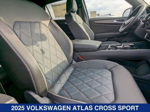 New 2025 Volkswagen Atlas Cross Sport SEL Premium R-Line AWD/4WD image 19