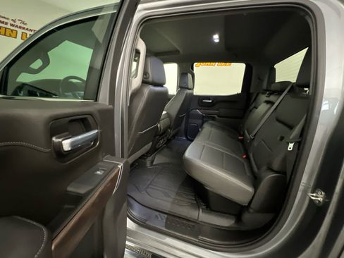 Used 2021 GMC Sierra 1500 SLT AWD/4WD image 14