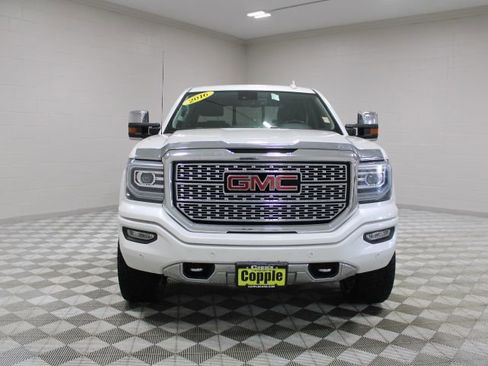 Used 2016 GMC Sierra 1500 Denali w/ Denali Ultimate Package AWD/4WD image 7