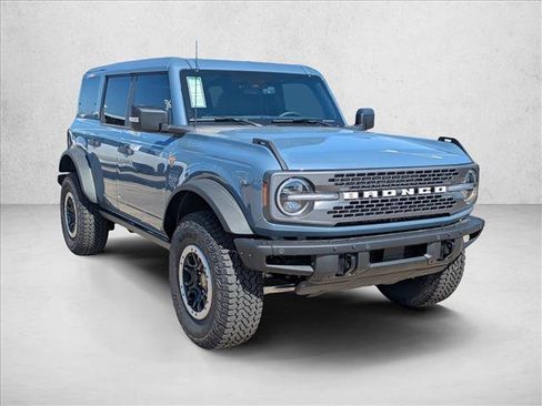 New 2025 Ford Bronco Badlands image 7