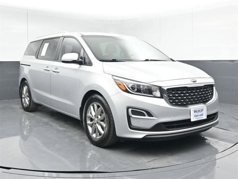 Used 2019 Kia Sedona EX image 1