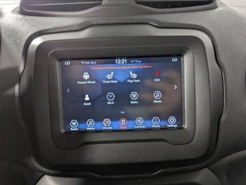 Used 2020 Jeep Renegade Limited AWD/4WD image 32