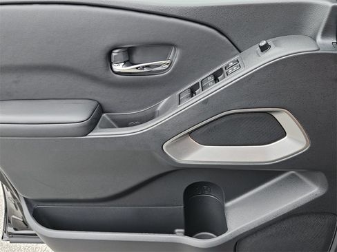 New 2026 Nissan Frontier SV image 25