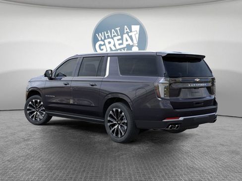 New 2026 Chevrolet Suburban High Country AWD/4WD image 3
