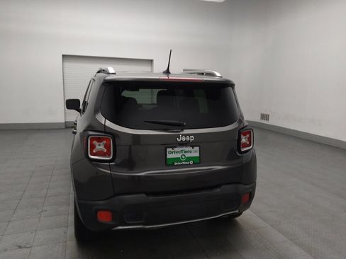 Used 2016 Jeep Renegade Limited image 6