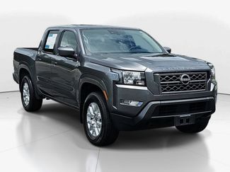 Used 2023 Nissan Frontier SV w/ SV Convenience Package AWD/4WD video 3
