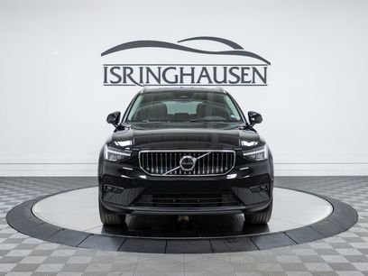 Used 2023 Volvo XC40 B5 Plus w/ Protection Package Premier