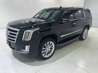 Used 2019 Cadillac Escalade Luxury video 1