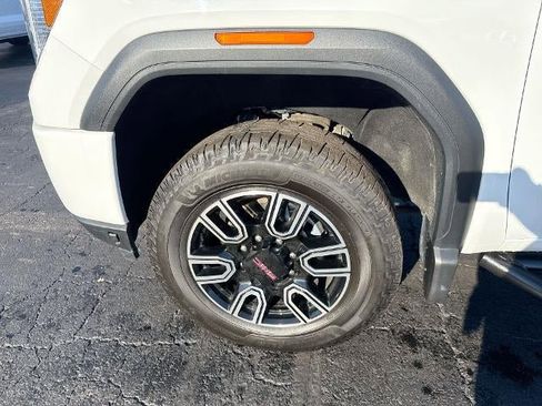 Certified 2022 GMC Sierra 3500 AT4 w/ AT4 Preferred Package image 34