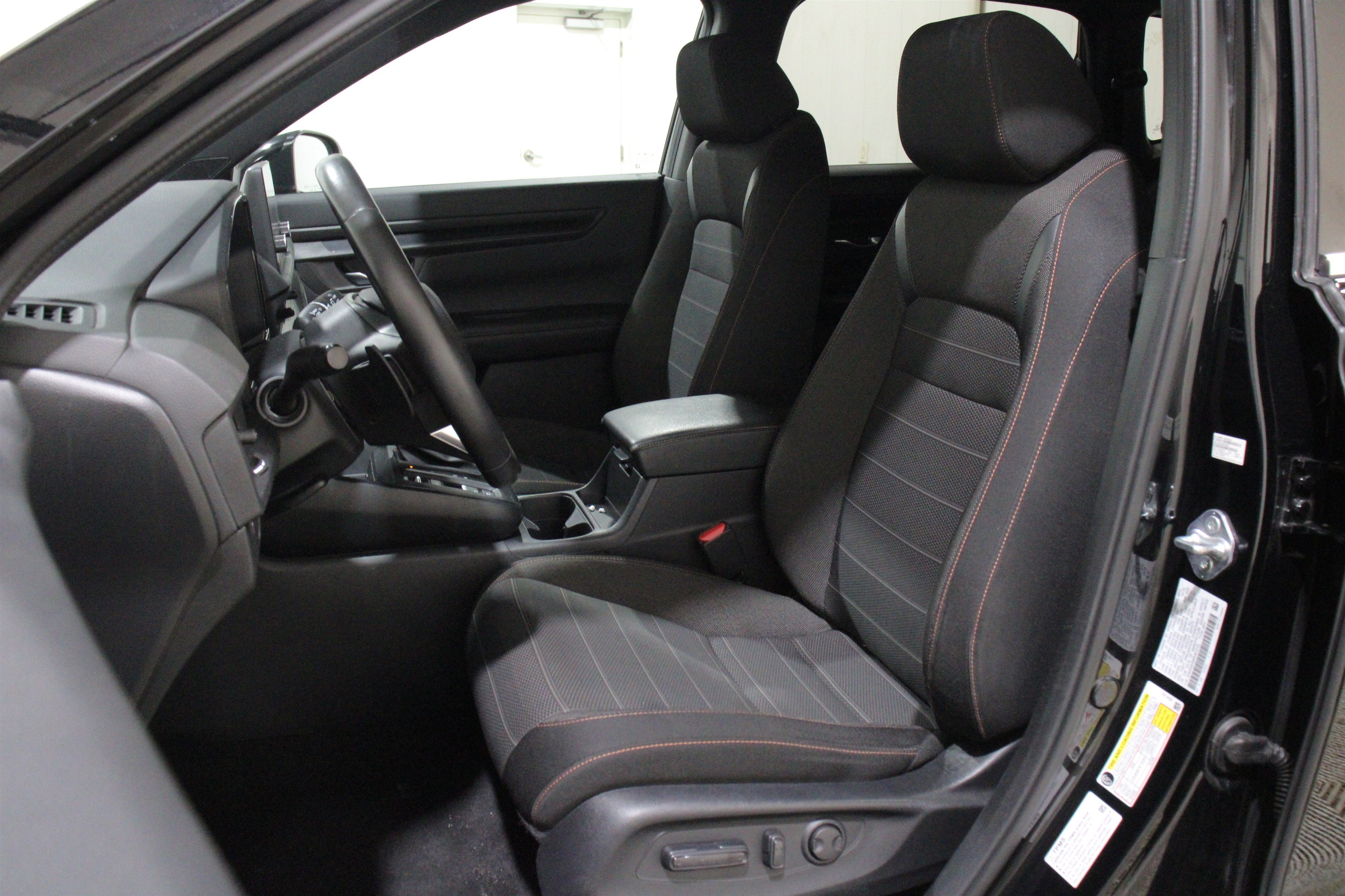 Used 2024 Honda CR-V Sport image 5
