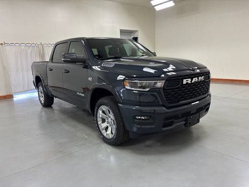 New 2026 RAM 1500 4x4 Crew Cab image 2