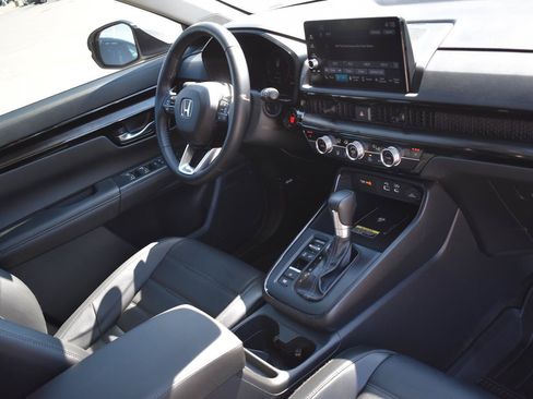 Used 2025 Honda CR-V EX-L image 14