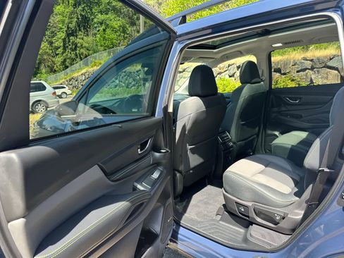 Used 2023 Subaru Ascent Onyx Edition Limited AWD/4WD image 12