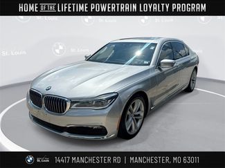 Used 2017 BMW 750i xDrive image 1