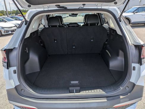 Used 2024 Kia Sportage EX FWD image 32