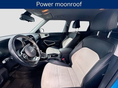 Used 2023 Kia Soul GT-Line image 17