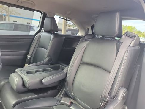 Used 2021 Honda Odyssey Touring image 13