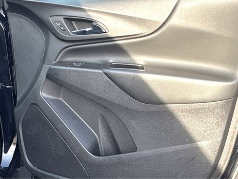 Certified 2024 Chevrolet Equinox LT image 10