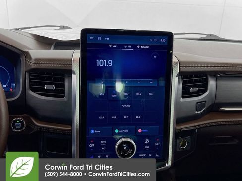 Used 2024 Ford Expedition Max King Ranch AWD/4WD image 23
