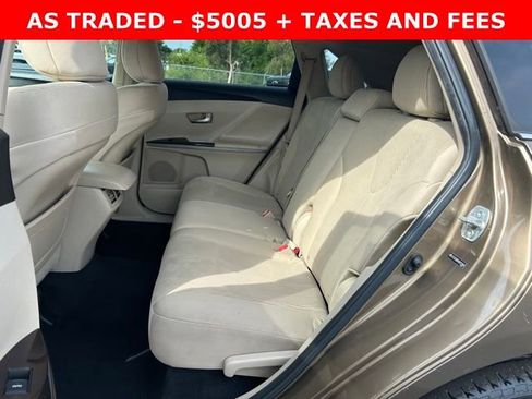 Used 2010 Toyota Venza FWD image 14