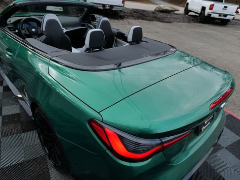 Used 2022 BMW M4 xDrive Competition image 76