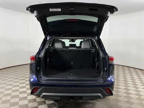 Used 2020 Toyota Highlander Limited image 25