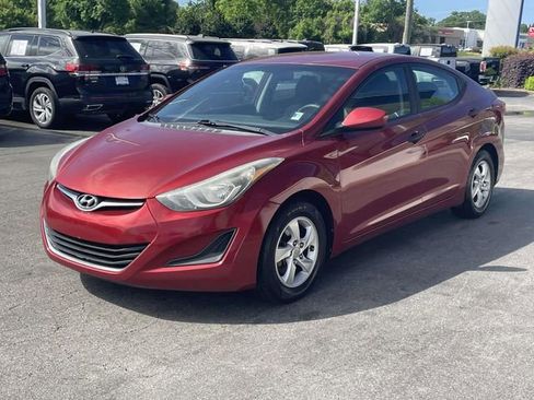 Used 2014 Hyundai Elantra SE FWD image 3