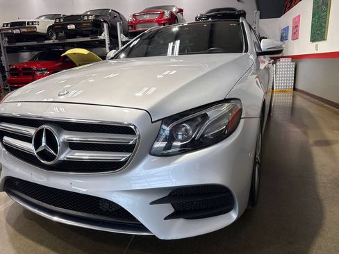 Used 2017 Mercedes-Benz E 400 4MATIC Wagon image 63