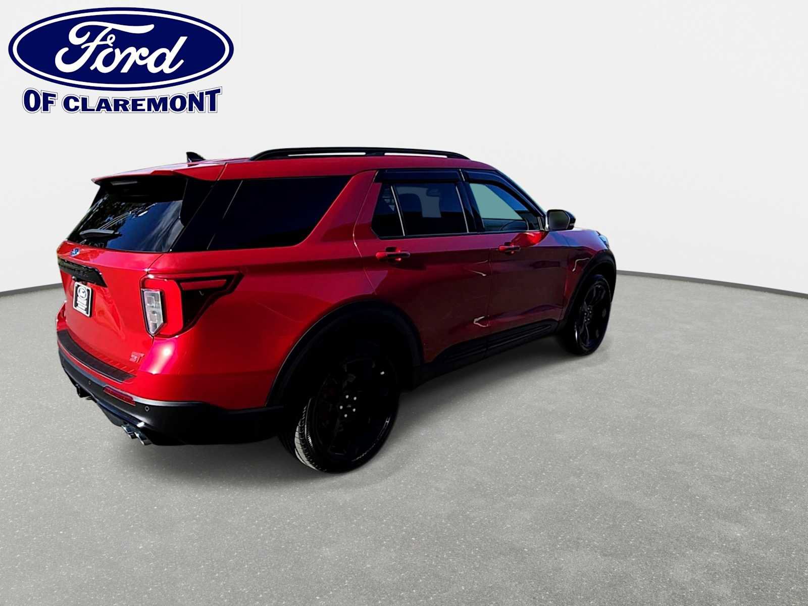 Used 2023 Ford Explorer ST AWD/4WD image 8